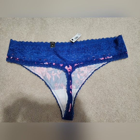 NWT Torrid Cotton Lace Waist Thong sz 4 - Picture 3 of 3